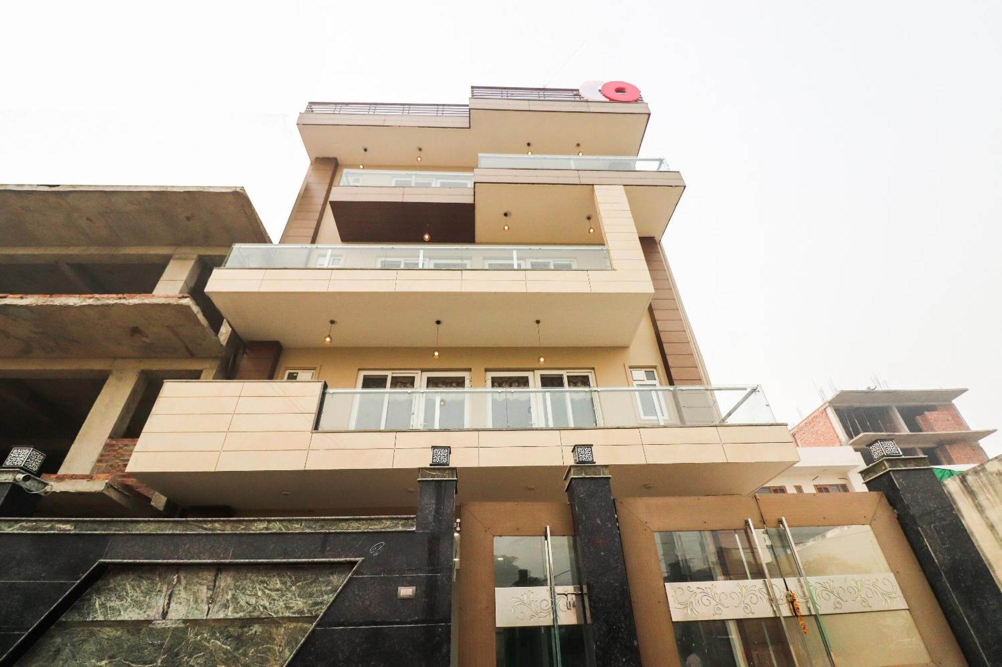 Collection O Green Leaf Residency غورغاون المظهر الخارجي الصورة