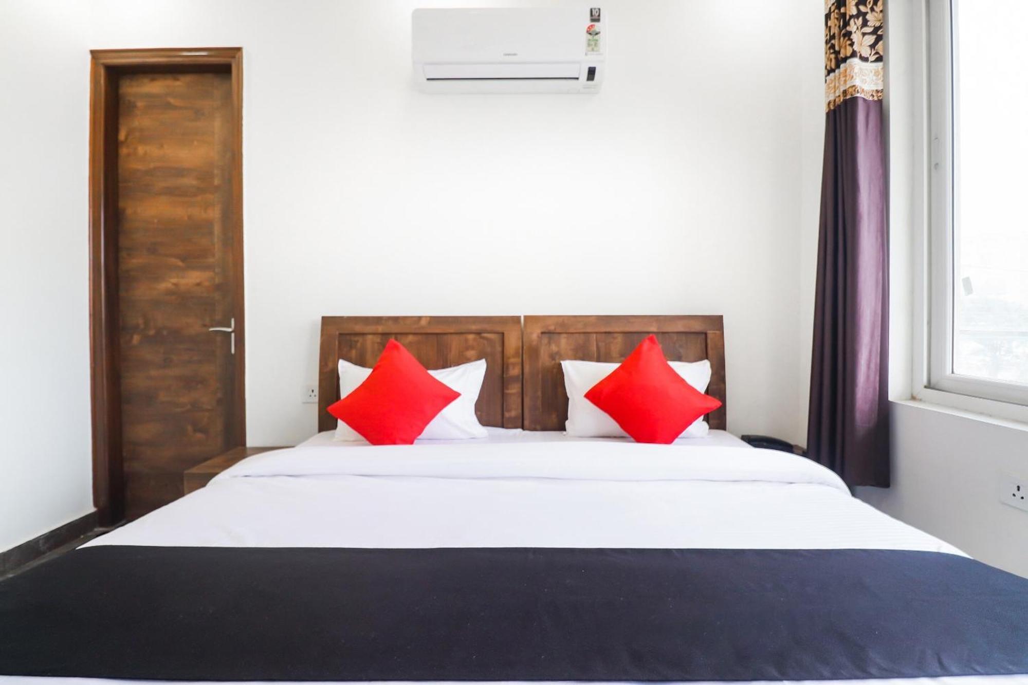 Collection O Green Leaf Residency غورغاون المظهر الخارجي الصورة